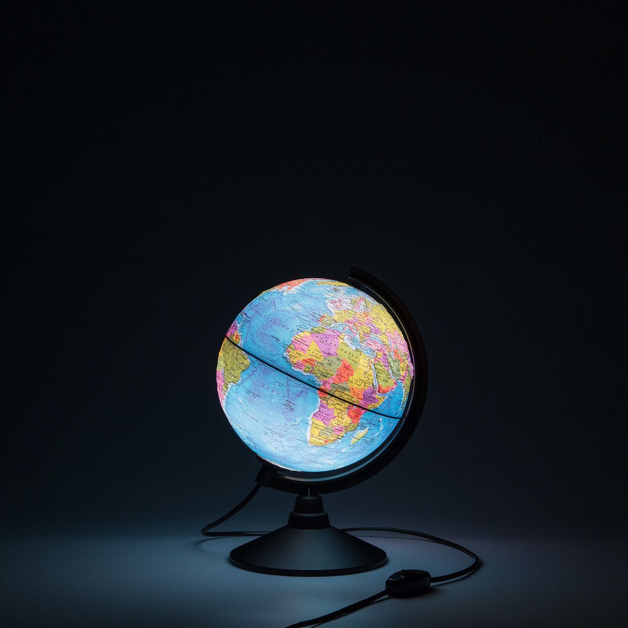 Глобус Земли политический 210мм рельефный с подсветкой Классик